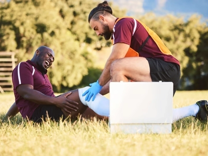 Professional Sports Injury Chiropractic Care services by Arrowhead Clinic in McDonough, GA — licensed Chiropractor provider